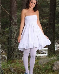  Брайони Кейт - Белое платье - 67 фото 